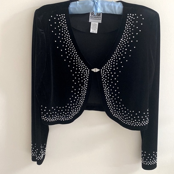 R & M Richards Womens Plus Sz 2X Open Front Cropped Bolero Long Slv